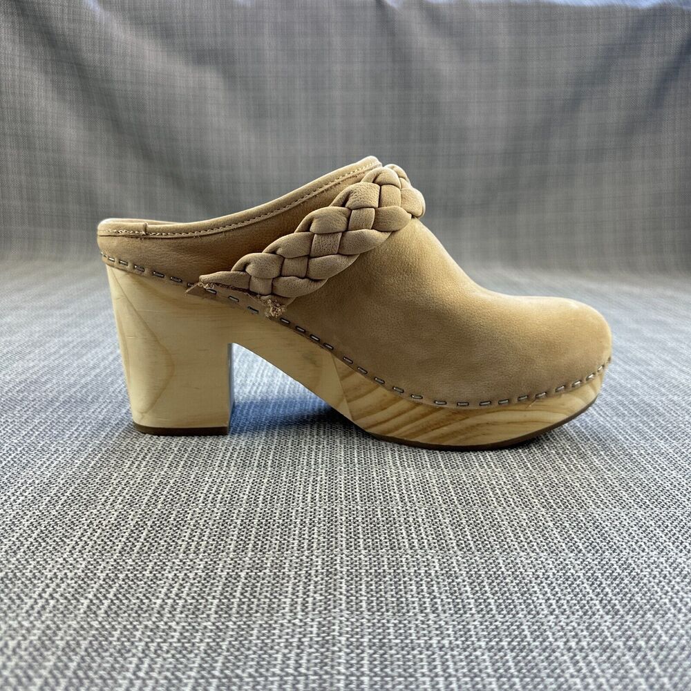 Dolce Vita Tan Mules with Braided Detail - Picture 4 of 9